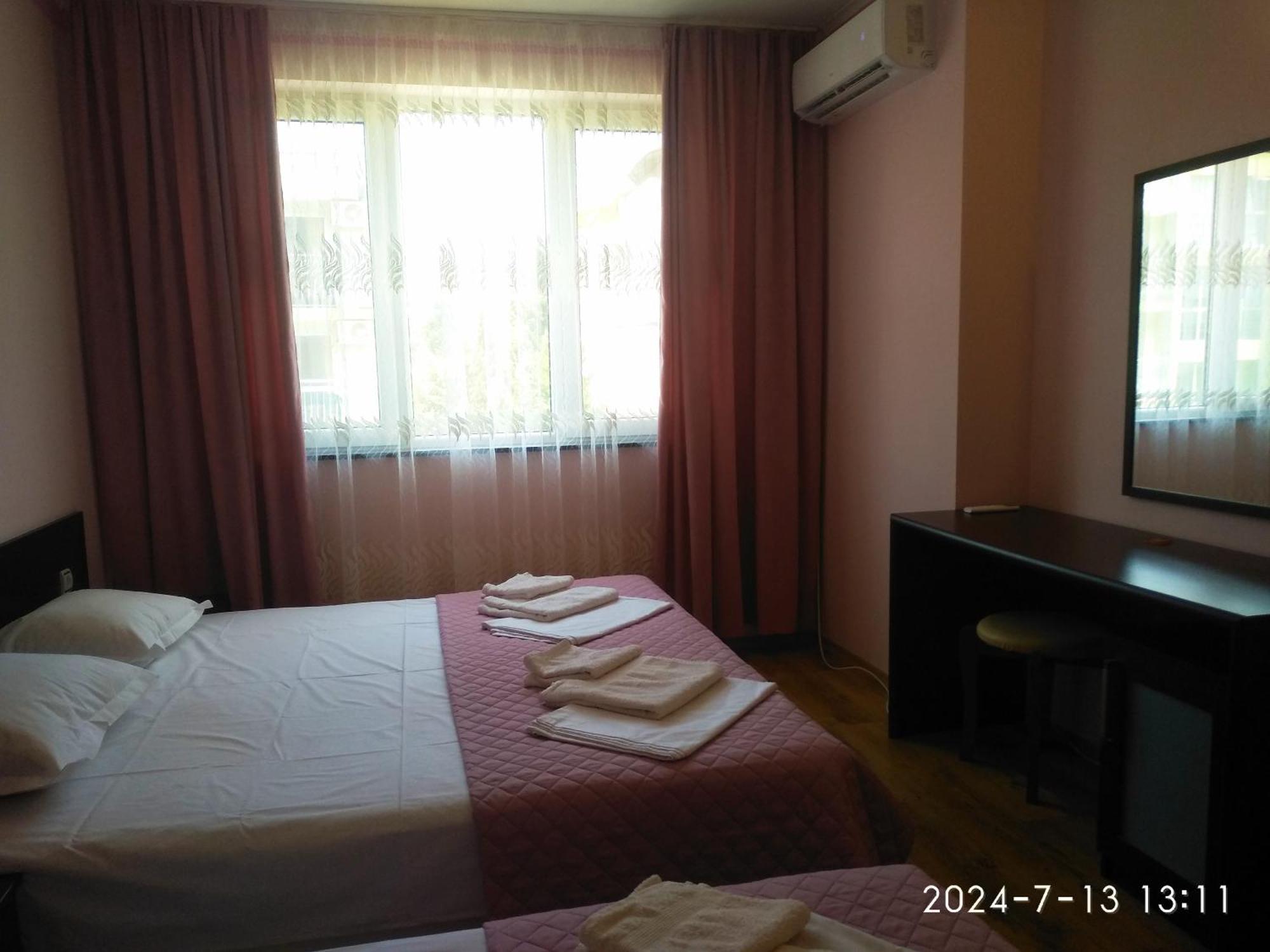 Central Plaza Apartment Slantchev Briag Extérieur photo